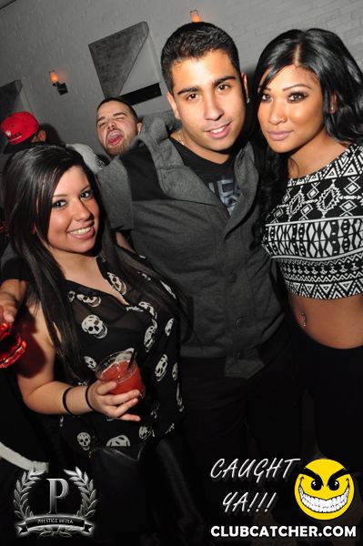 Circus nightclub photo 17 - December 26th, 2013