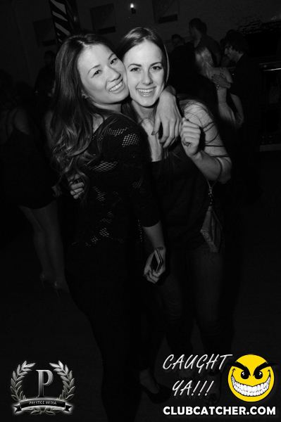 Circus nightclub photo 21 - December 26th, 2013