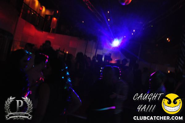 Circus nightclub photo 35 - December 26th, 2013