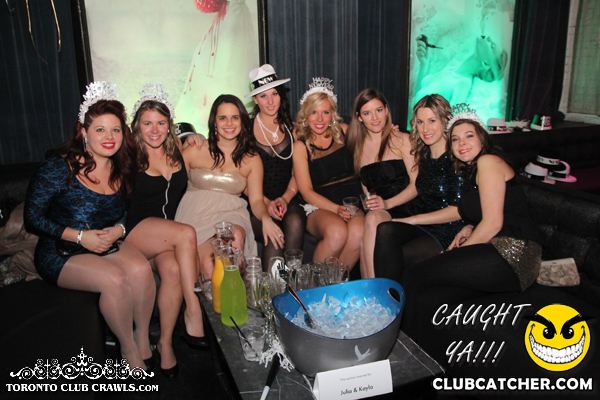 Club Crawl party venue photo 21 - December 31st, 2013