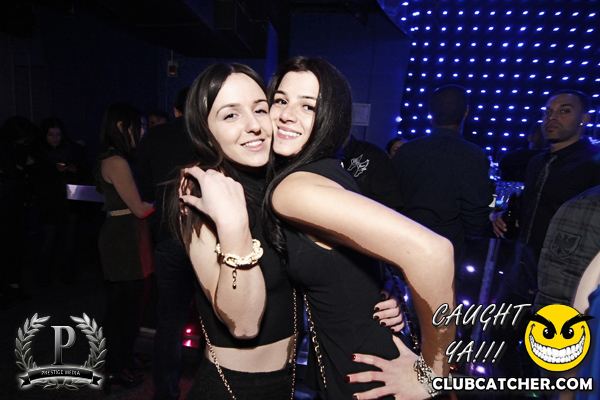 Gravity Soundbar nightclub photo 29 - January 3rd, 2014