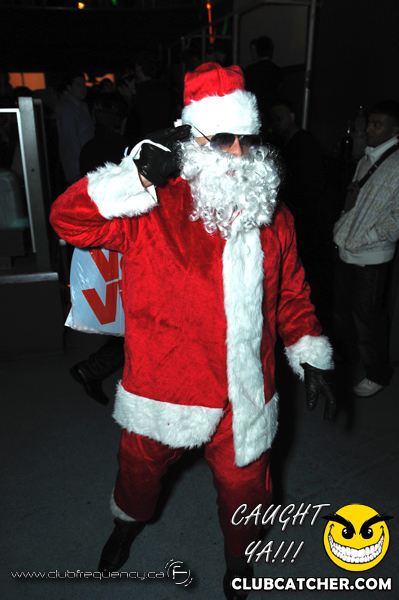 Frequency nightclub photo 13 - December 22nd, 2010
