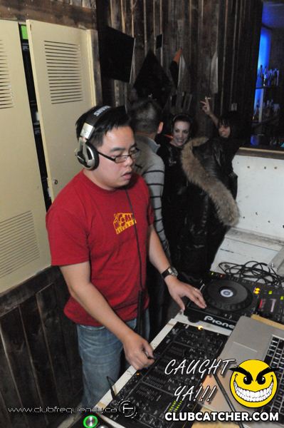 Frequency nightclub photo 148 - December 29th, 2010