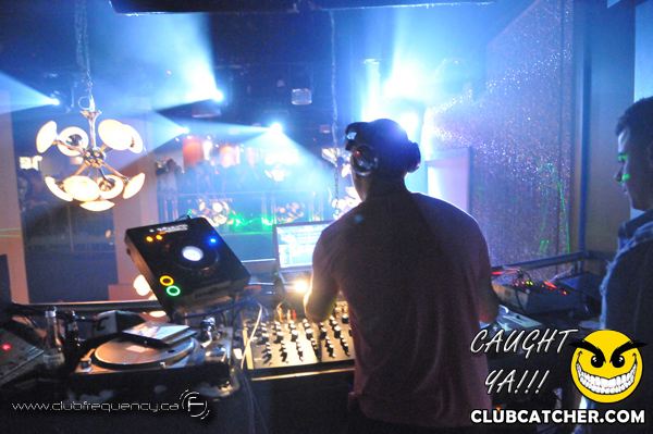 Frequency nightclub photo 5 - December 29th, 2010