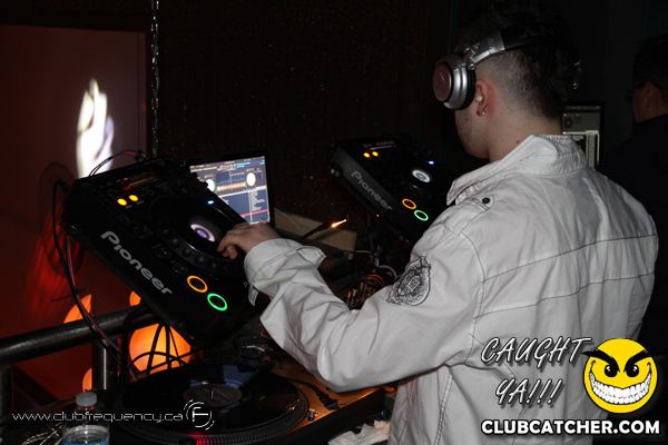 Frequency nightclub photo 201 - December 31st, 2010