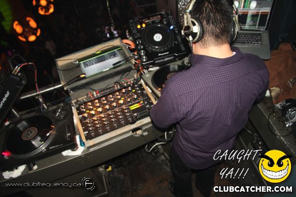 Frequency nightclub photo 98 - December 31st, 2010