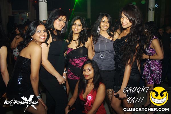 Luxy nightclub photo 54 - February 12th, 2011