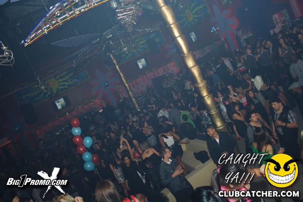 Luxy nightclub photo 1 - April 16th, 2011