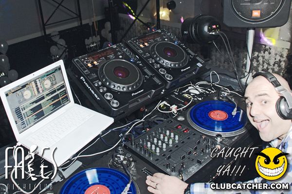 Faces nightclub photo 61 - April 29th, 2011