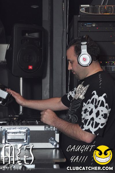 Faces nightclub photo 81 - April 30th, 2011