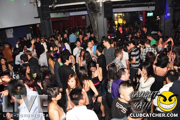Live nightclub photo 1 - May 6th, 2011