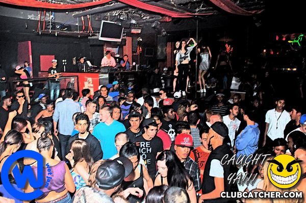 Body English nightclub photo 101 - June 26th, 2011