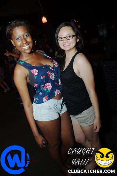 Body English nightclub photo 160 - June 26th, 2011