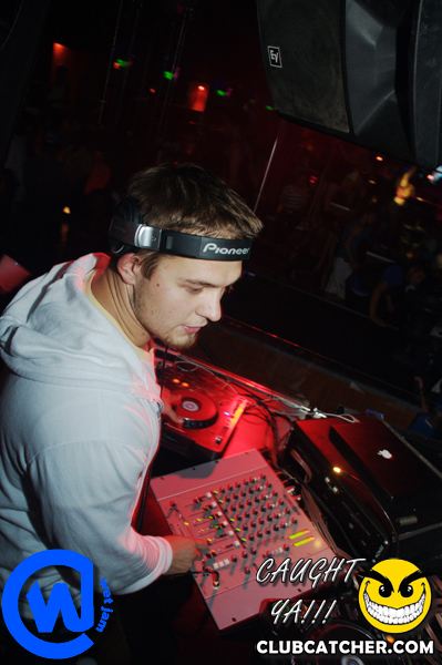 Body English nightclub photo 197 - June 26th, 2011