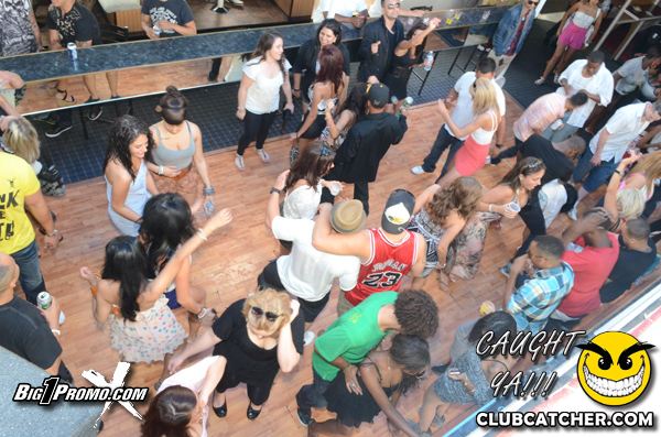 Luxy nightclub photo 283 - June 26th, 2011