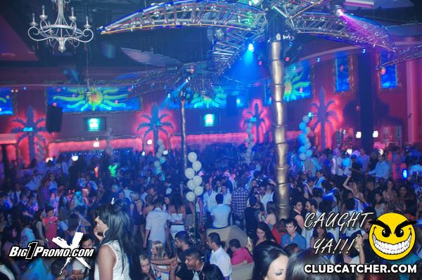 Luxy nightclub photo 1 - July 30th, 2011