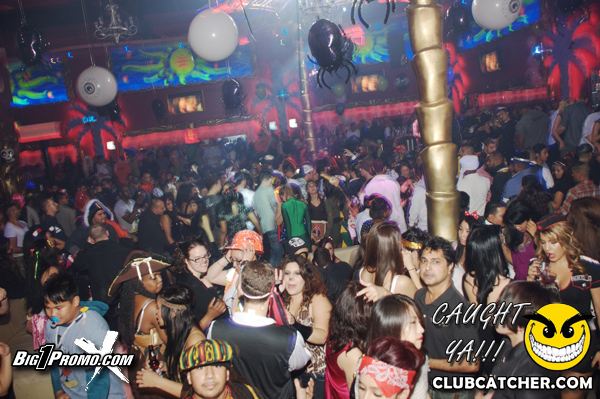 Luxy nightclub photo 46 - October 29th, 2011