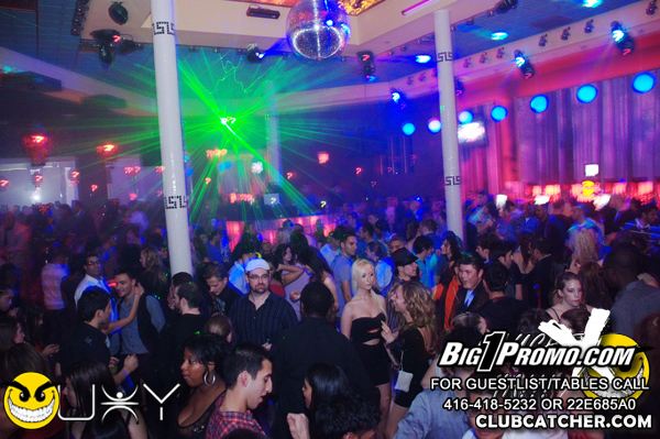 Luxy nightclub photo 275 - November 18th, 2011