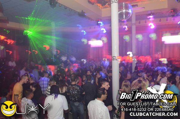 Luxy nightclub photo 321 - November 18th, 2011