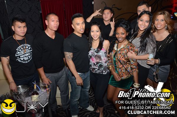 Luxy nightclub photo 326 - November 18th, 2011
