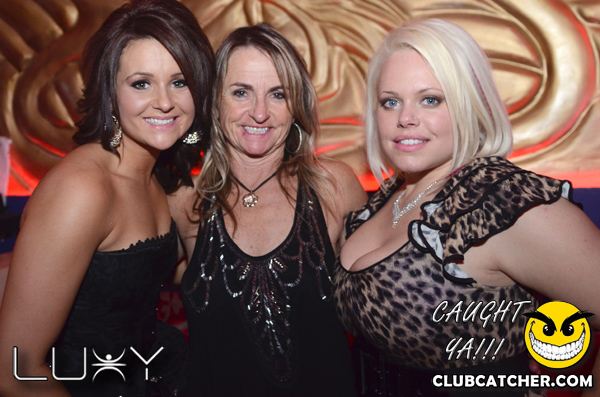 Luxy nightclub photo 345 - November 26th, 2011