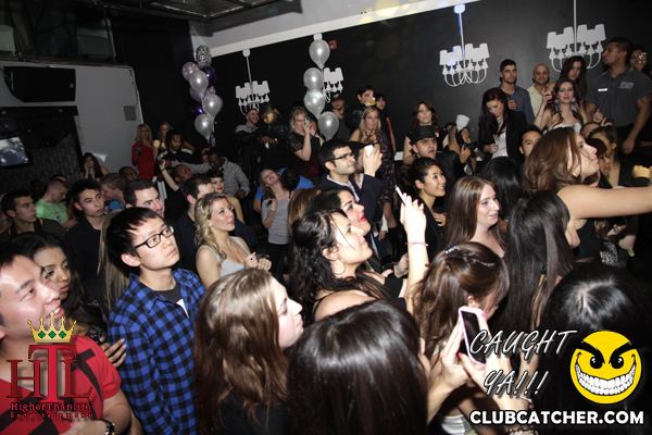 Faces nightclub photo 1 - December 3rd, 2011