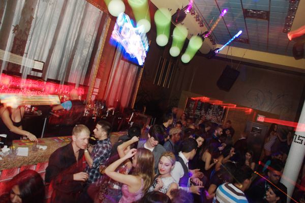 Luxy nightclub photo 80 - February 10th, 2012