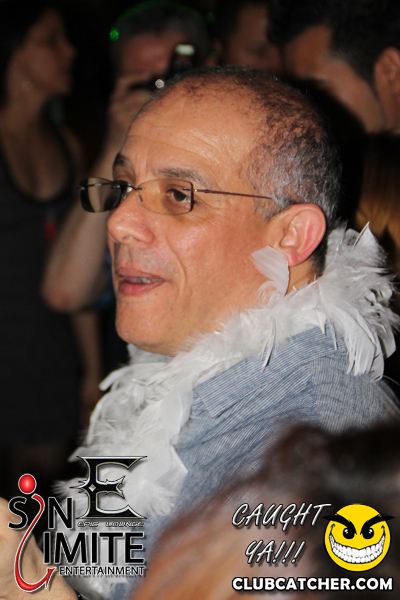 Epic lounge photo 107 - April 21st, 2012