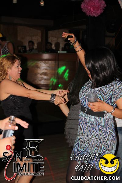 Epic lounge photo 18 - April 21st, 2012