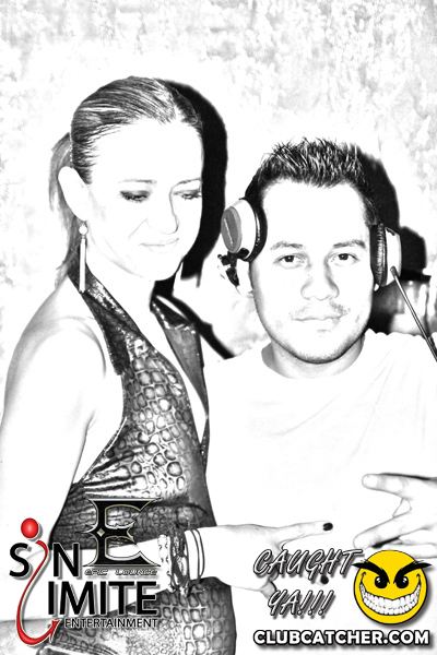 Epic lounge photo 42 - April 21st, 2012