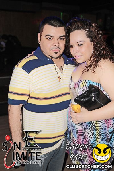 Epic lounge photo 48 - April 21st, 2012