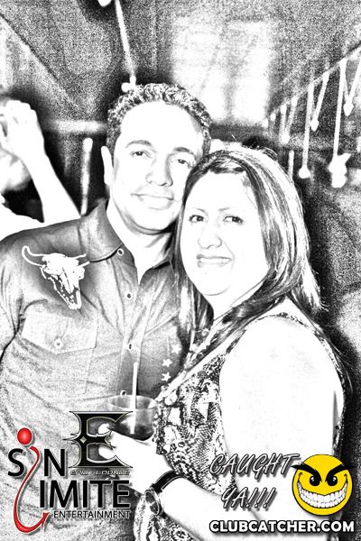 Epic lounge photo 112 - April 28th, 2012