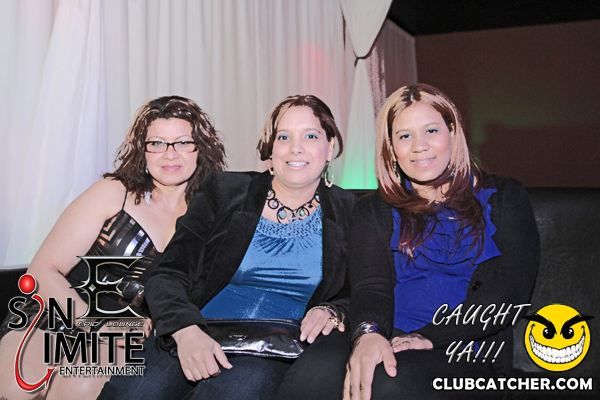 Epic lounge photo 83 - April 28th, 2012