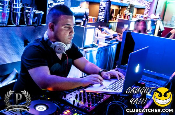 Ohso nightclub photo 11 - May 18th, 2013