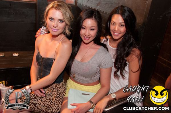 Ohso nightclub photo 35 - May 18th, 2013