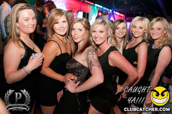 Ohso nightclub photo 5 - May 18th, 2013