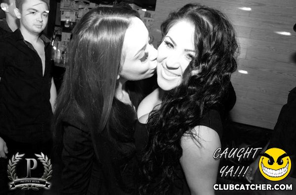 Ohso nightclub photo 55 - May 18th, 2013