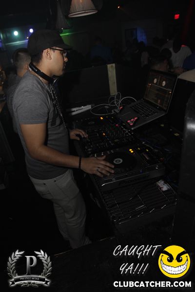 Ohso nightclub photo 207 - November 3rd, 2012