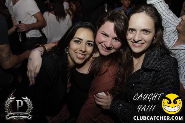 Ohso nightclub photo 200 - November 10th, 2012