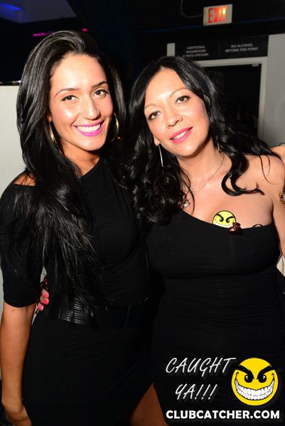 Maison Mercer nightclub photo 32 - November 22nd, 2012