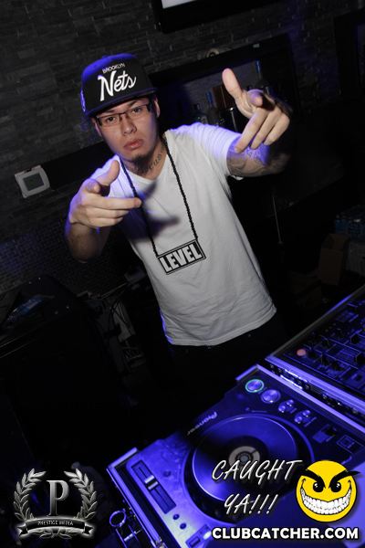 Ohso nightclub photo 270 - November 24th, 2012