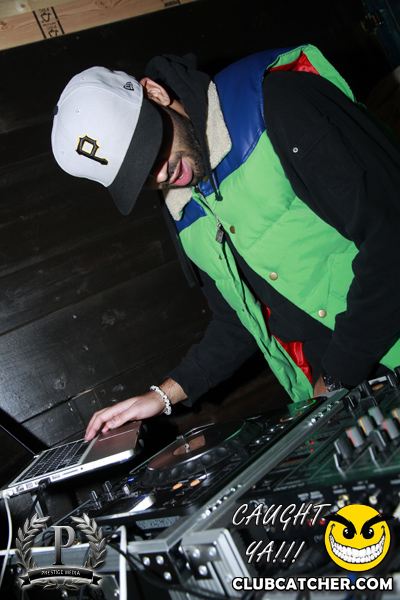 Ohso nightclub photo 123 - December 8th, 2012