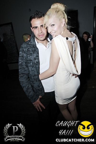 Ohso nightclub photo 240 - December 8th, 2012