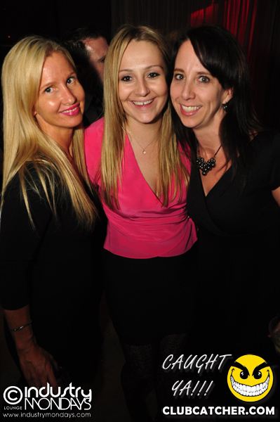 C lounge photo 263 - December 17th, 2012