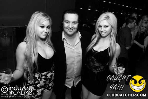 C lounge photo 315 - December 17th, 2012