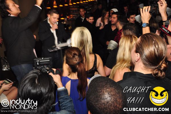 C lounge photo 329 - December 17th, 2012