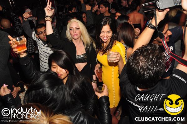 C lounge photo 367 - December 17th, 2012