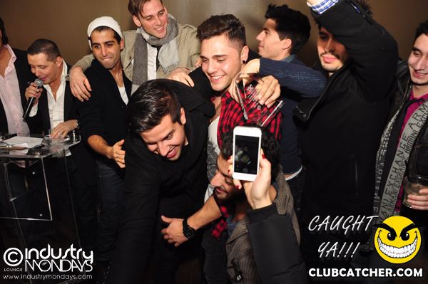 C lounge photo 379 - December 17th, 2012