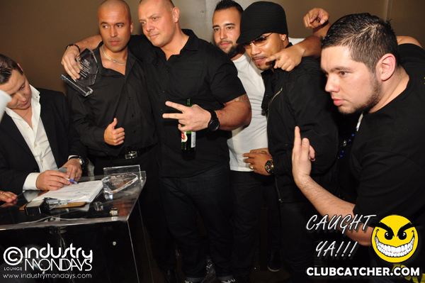 C lounge photo 421 - December 17th, 2012