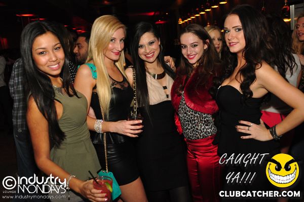 C lounge photo 441 - December 17th, 2012